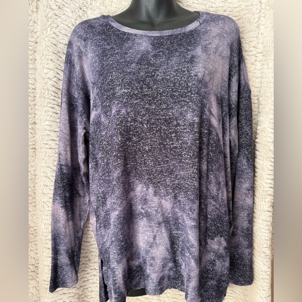 American Eagle Outfitters Purple Tie-Dye Look Crewneck Lightweight Sweater.